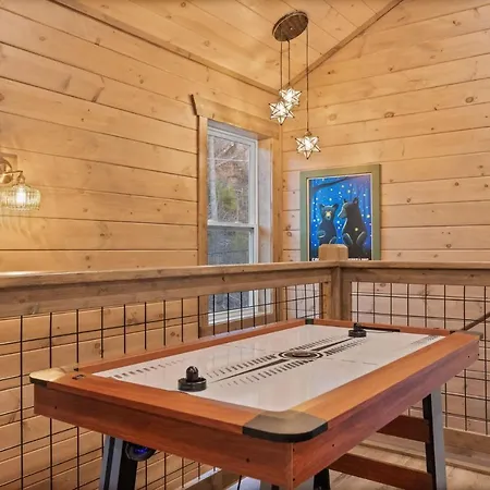 Villa Mins To Gburg Sleeps 8 Hot Tub Arcade Area Pool Gatlinburg Exterior foto